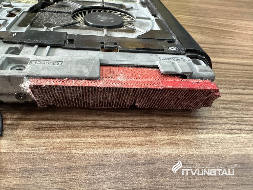 Dịch vụ vệ sinh laptop tại Bà Rịa