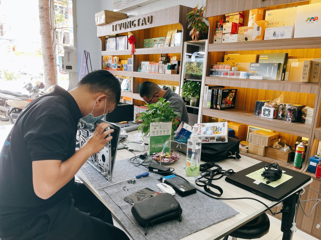 Dich vu sua laptop tai nha o Ba Ria